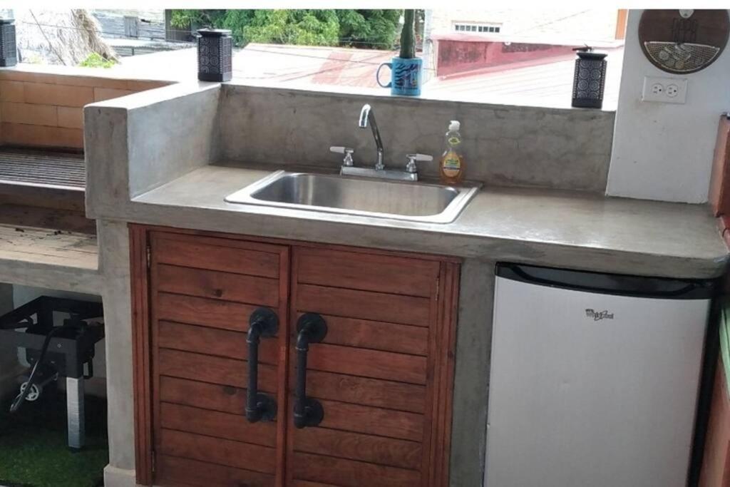 Apartament Cozy Townhouse & Terrace/Pool La Ceiba Zewnętrze zdjęcie